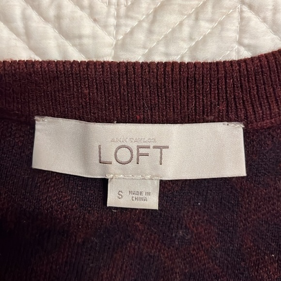 LOFT sweater, size small. Good used condition - Picture 4 of 6